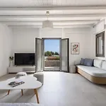 Βίλα Isterni Paros *