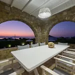 Isterni Paros Βίλα Isterni (Paros)