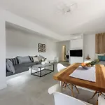 Βίλα Isterni Paros
