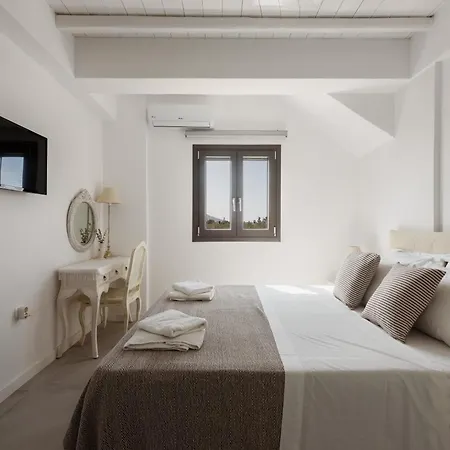 Isterni Paros Isterni (Paros)