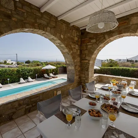 Βίλα Isterni Paros