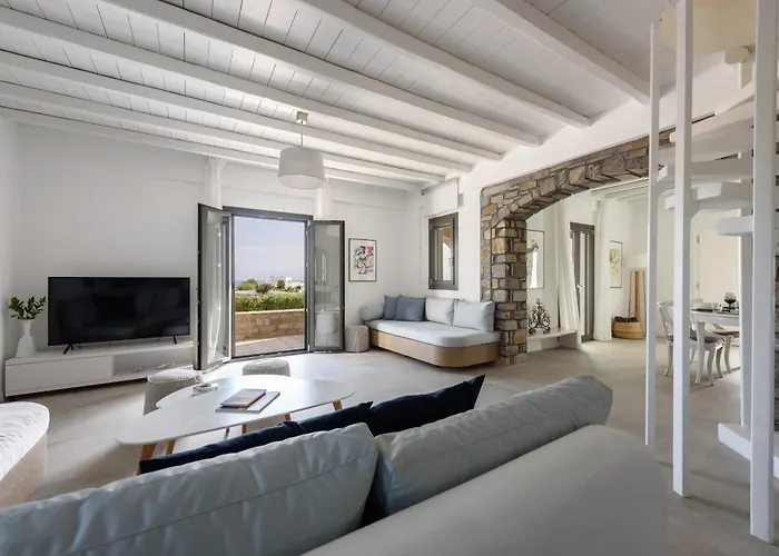 Villa Isterni Paros *